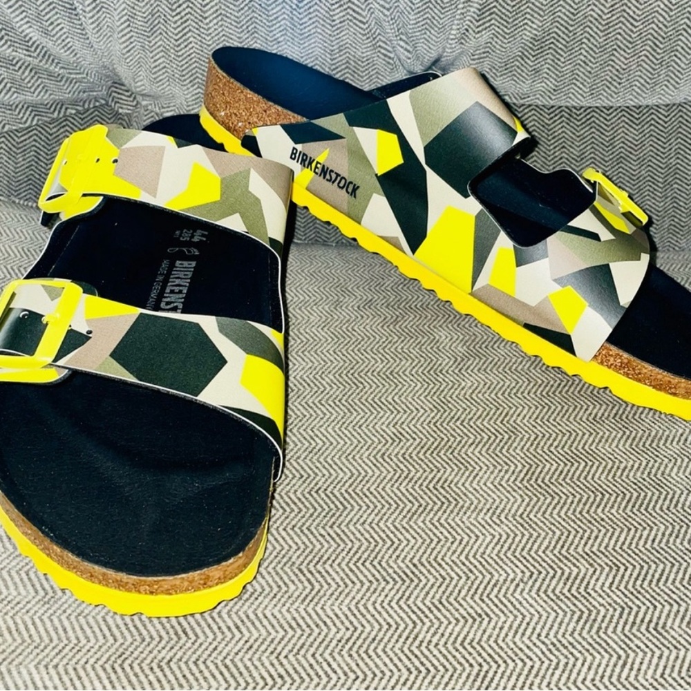 Men’s Birkenstock Yellow Multi Grapgic RARE Sandals Size 13 - Picture 5 of 16